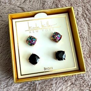 Nicole Miller Earrings set, New In box